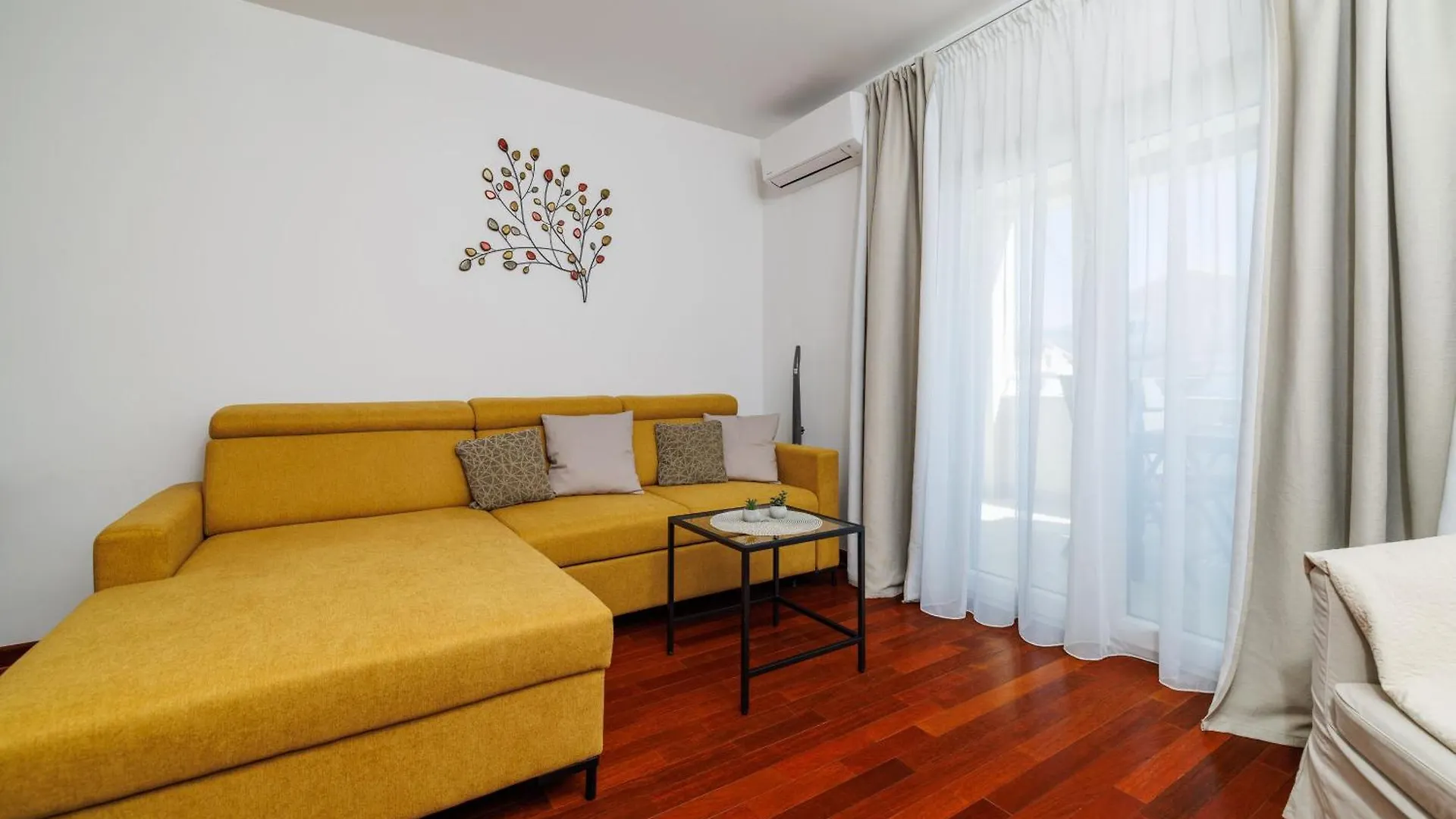 Apartment Iva Silo