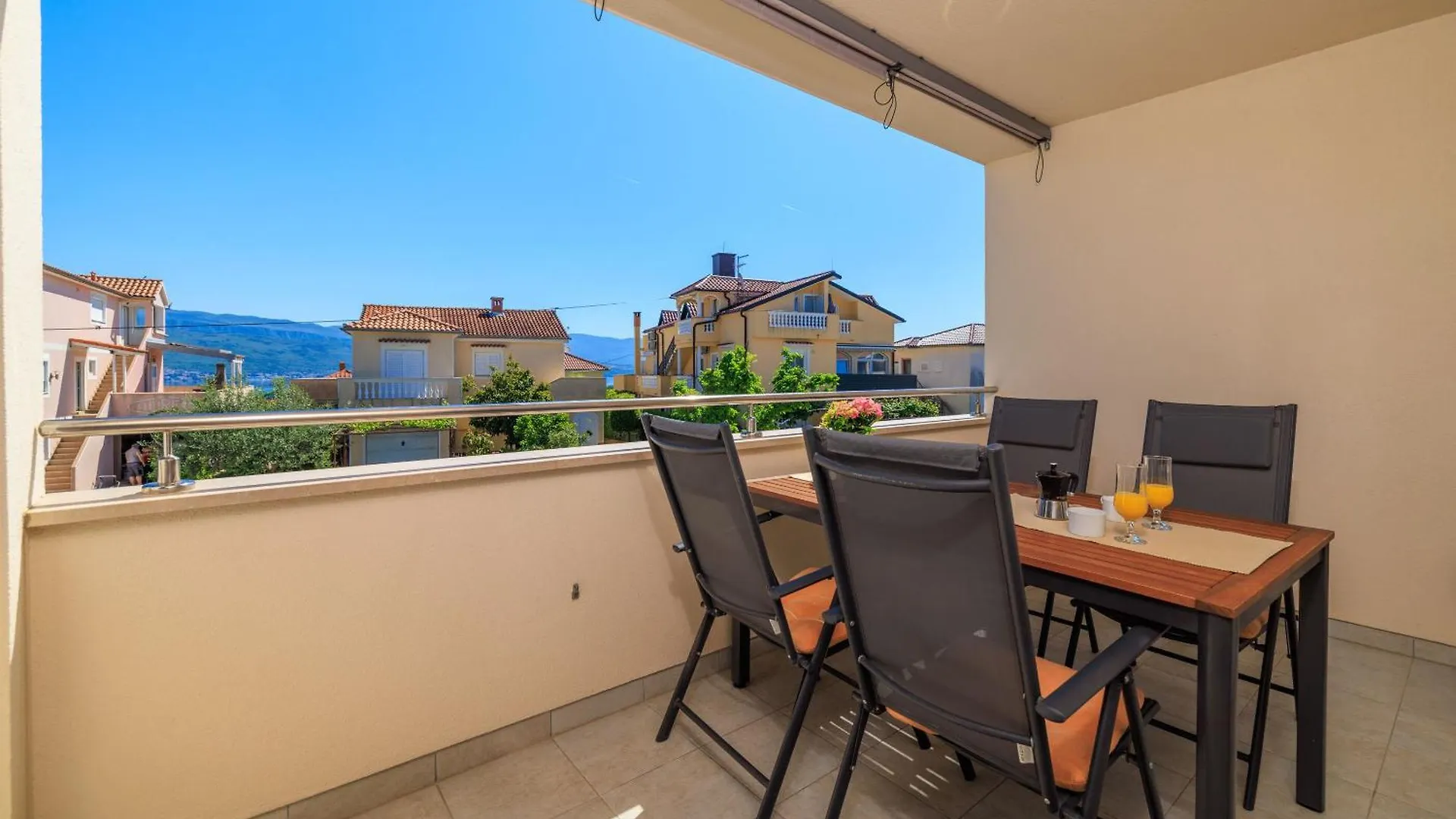 Apartment Iva Silo  Croatia