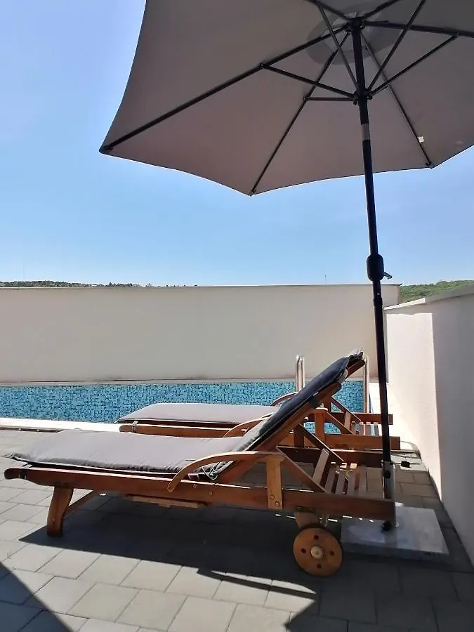 Apartment Iva Silo
